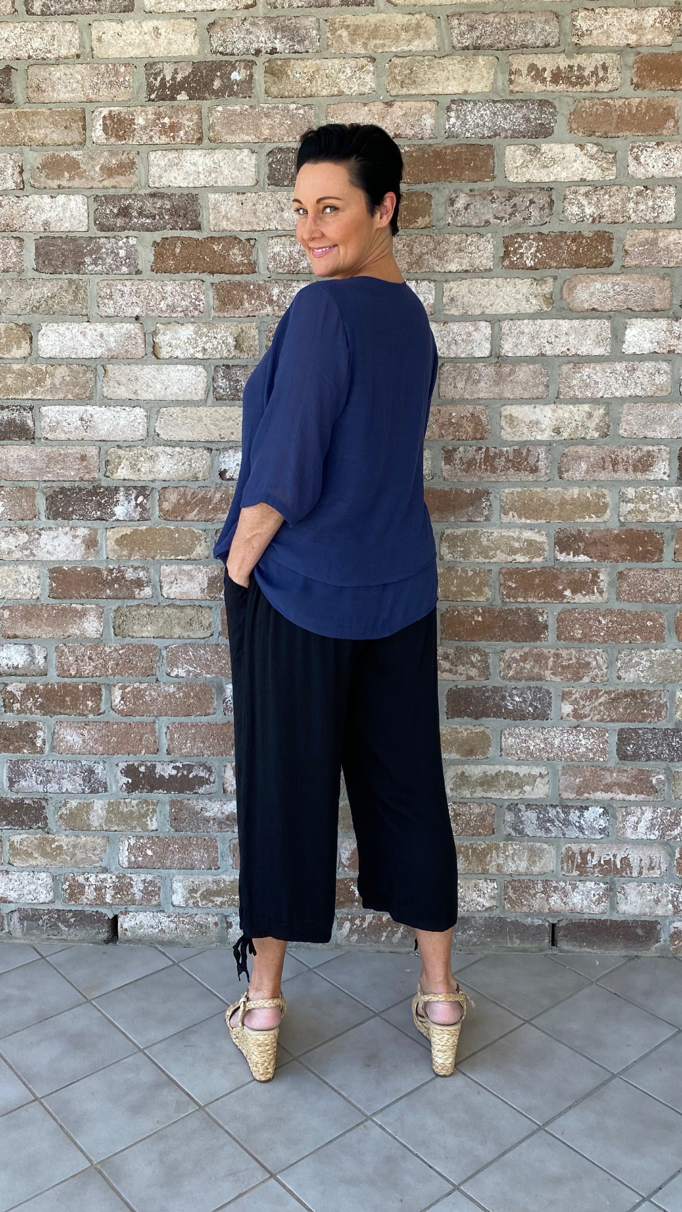 V-Neck Bamboo Cotton Top in Navy